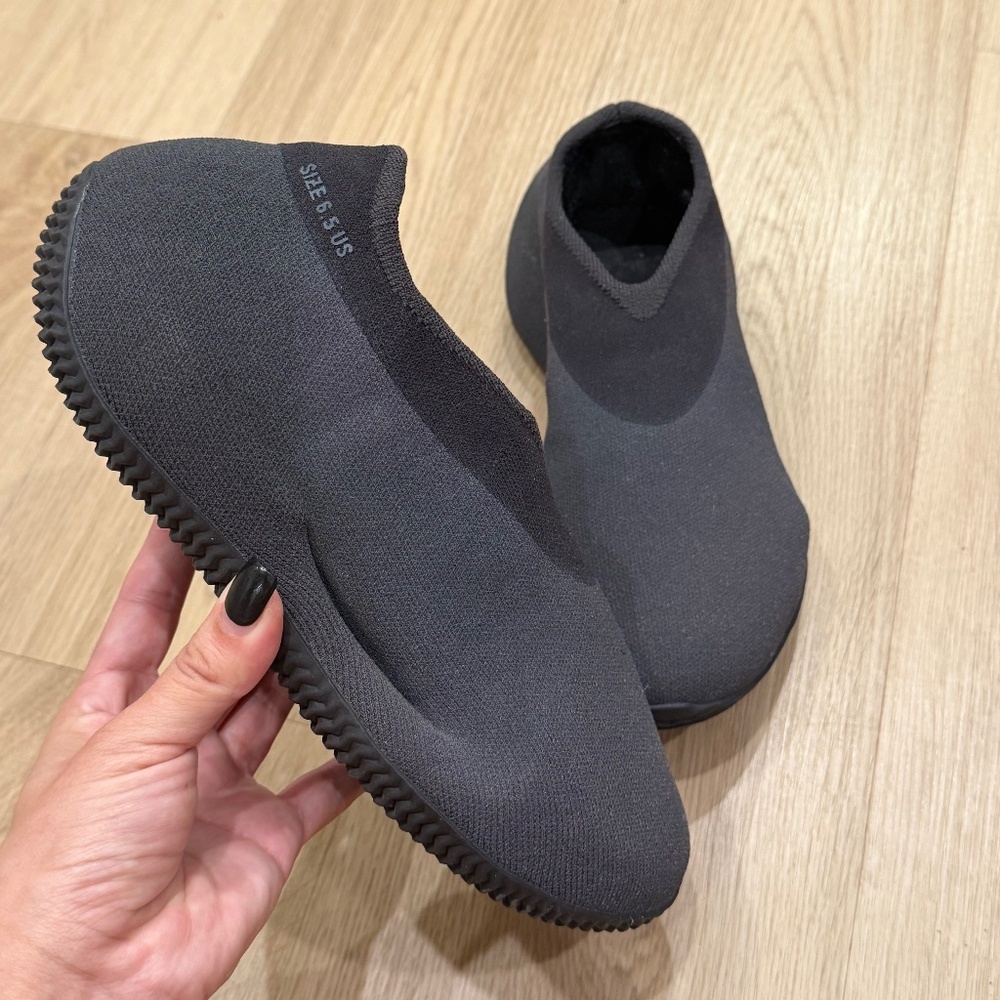 Yeezy knit RNR sneakers